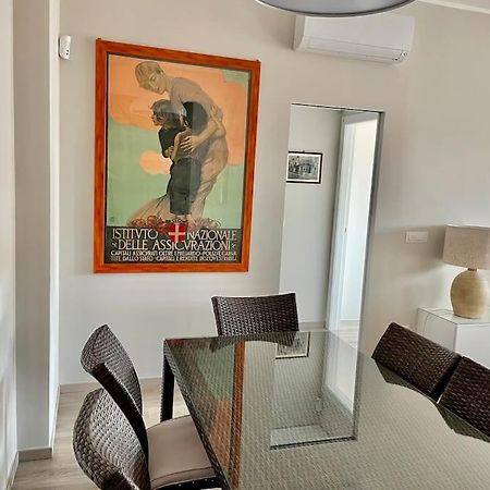 Suite De Rolandis Cin Itoo5Oo5C22Cdbezny آستي المظهر الخارجي الصورة