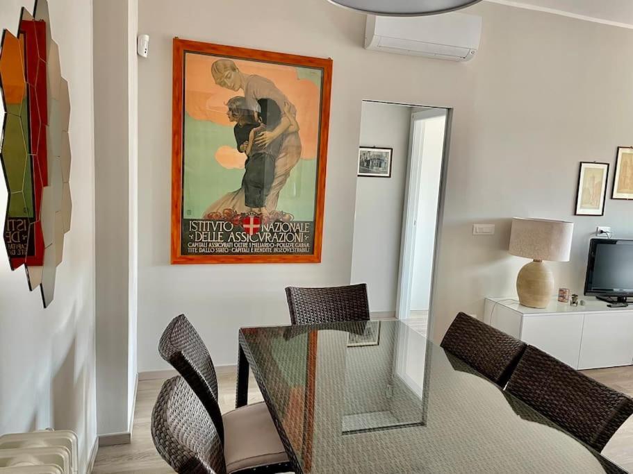 Suite De Rolandis Cin Itoo5Oo5C22Cdbezny آستي المظهر الخارجي الصورة